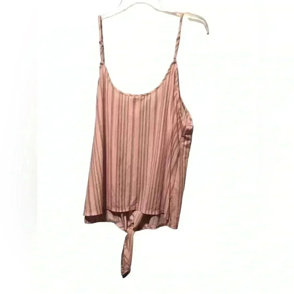 Secret Treasures Women's Knotted Cami Size 2X - Picture 4 of 4